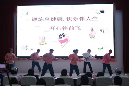 以礼仪风采 塑天使情怀丨开云网页版成功举办第一届护理礼仪大赛(图3) 以礼仪风采 塑天使情怀丨开云网页版成功举办第一届护理礼仪大赛(图3)