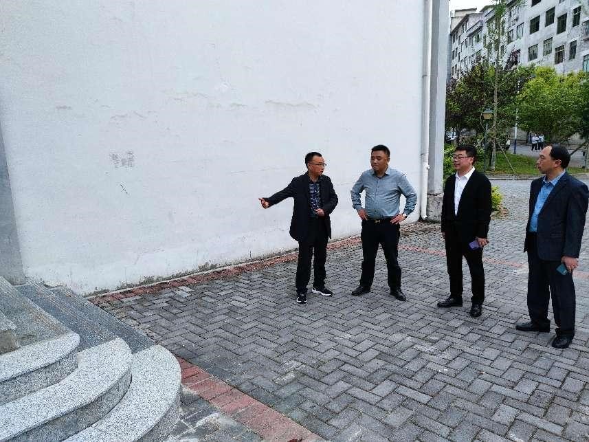 树牢安全生产责任意识!董事长赵泽辉带队开展安全大检查(图1) 树牢安全生产责任意识!董事长赵泽辉带队开展安全大检查(图1)