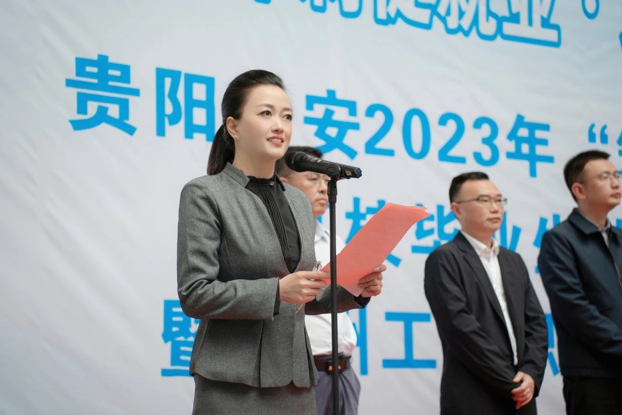 “筑人才·强省会”|我校举办校园双选会(图2) “筑人才·强省会”|我校举办校园双选会(图2)
