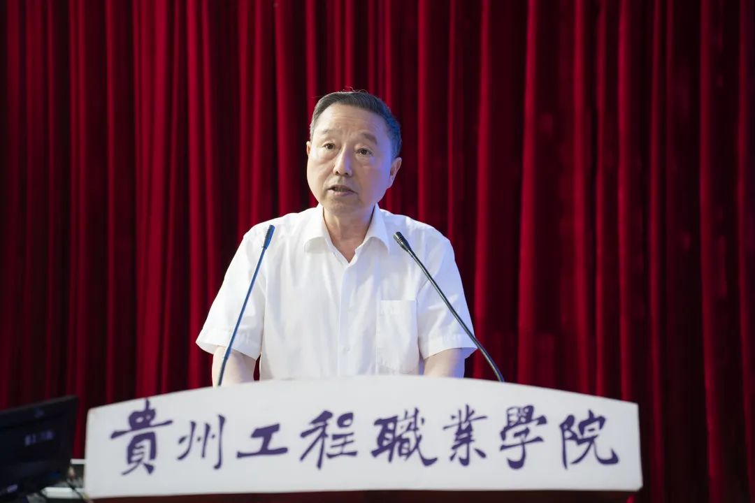 山水万程 皆要好运丨我校举行2023届毕业典礼(图2) 山水万程 皆要好运丨我校举行2023届毕业典礼(图2)