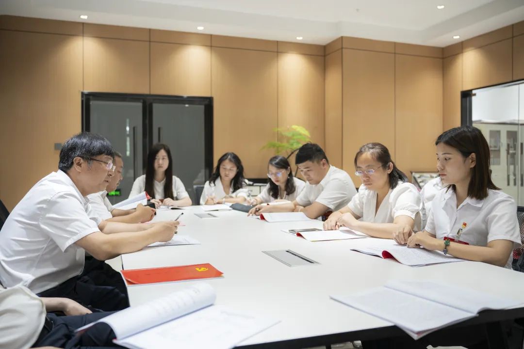 中国共产党开云网页版召开第二次党员大会(图5) 中国共产党开云网页版召开第二次党员大会(图5)