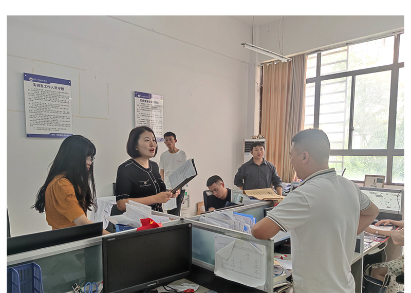 抚今追昔,展望未来—— 药学院召开暑期工作安排会议(图2) 抚今追昔,展望未来—— 药学院召开暑期工作安排会议(图2)