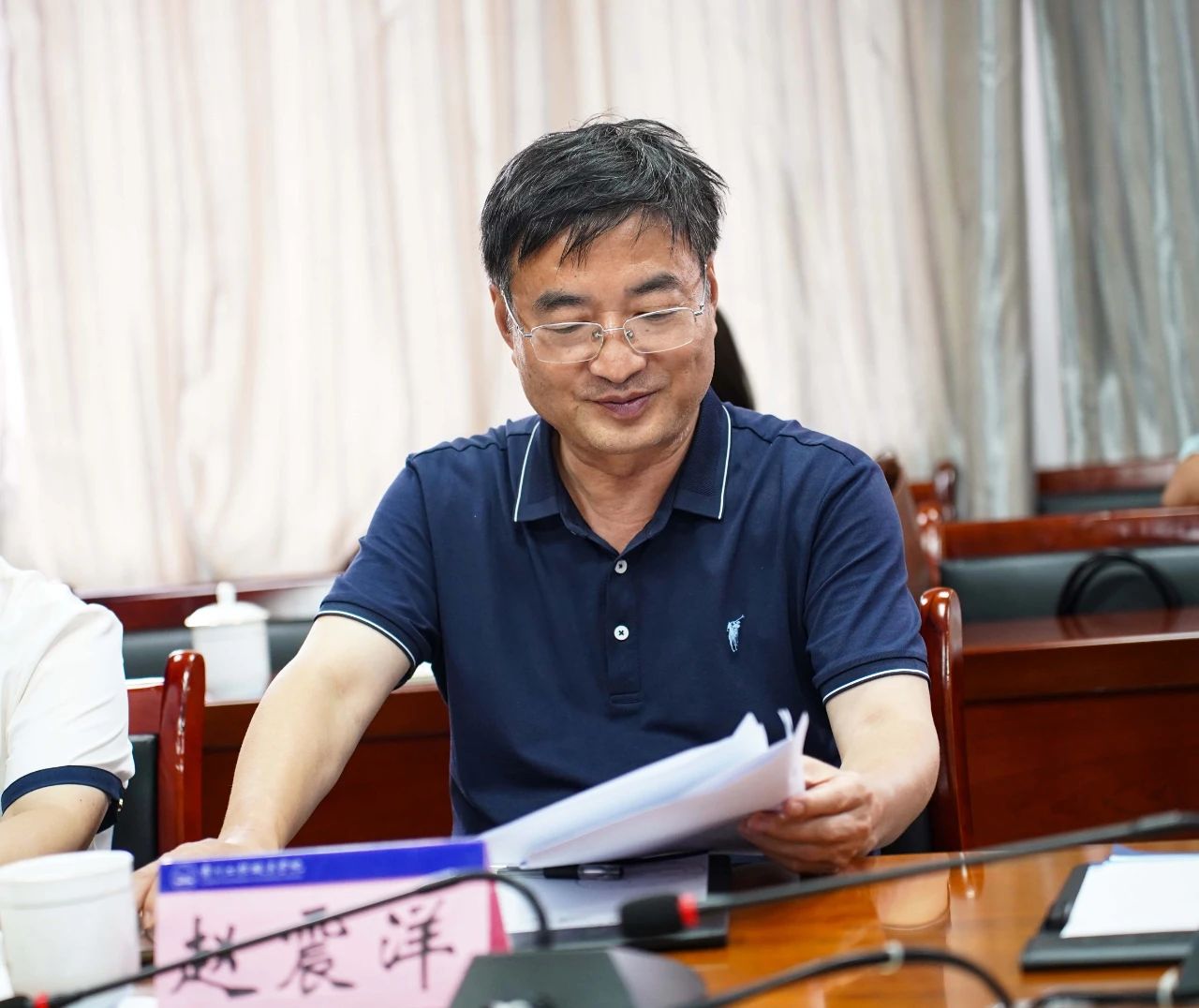 铜仁市政协调研组一行莅临我校调研座谈(图4) 铜仁市政协调研组一行莅临我校调研座谈(图4)
