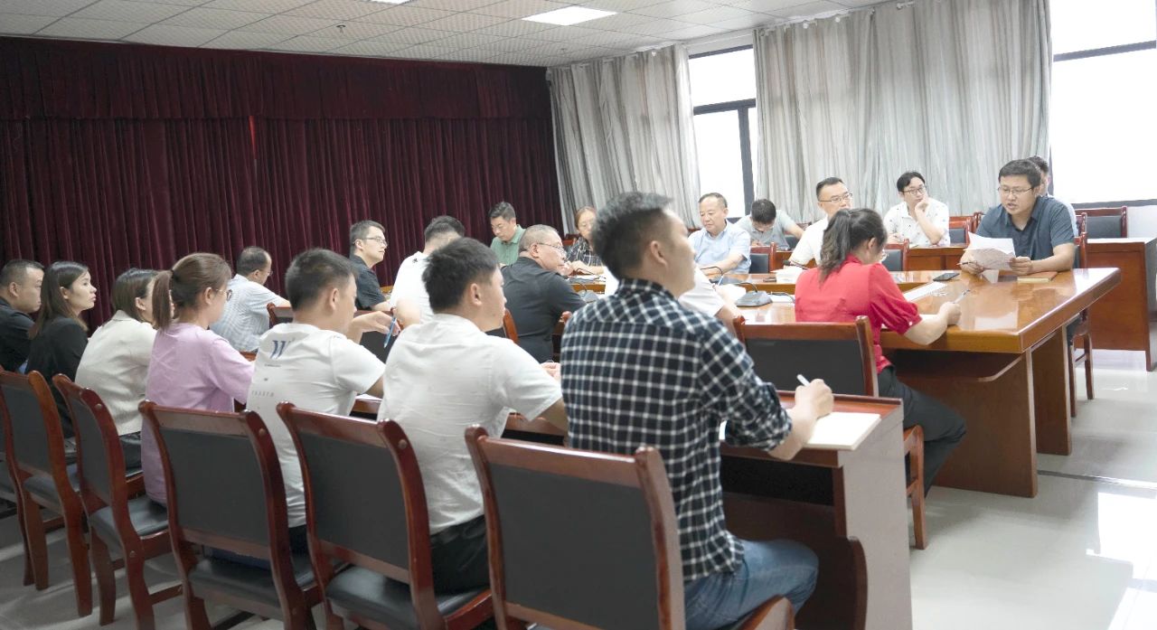 我校召开2023年高等教育事业统计工作培训会(图2) 我校召开2023年高等教育事业统计工作培训会(图2)