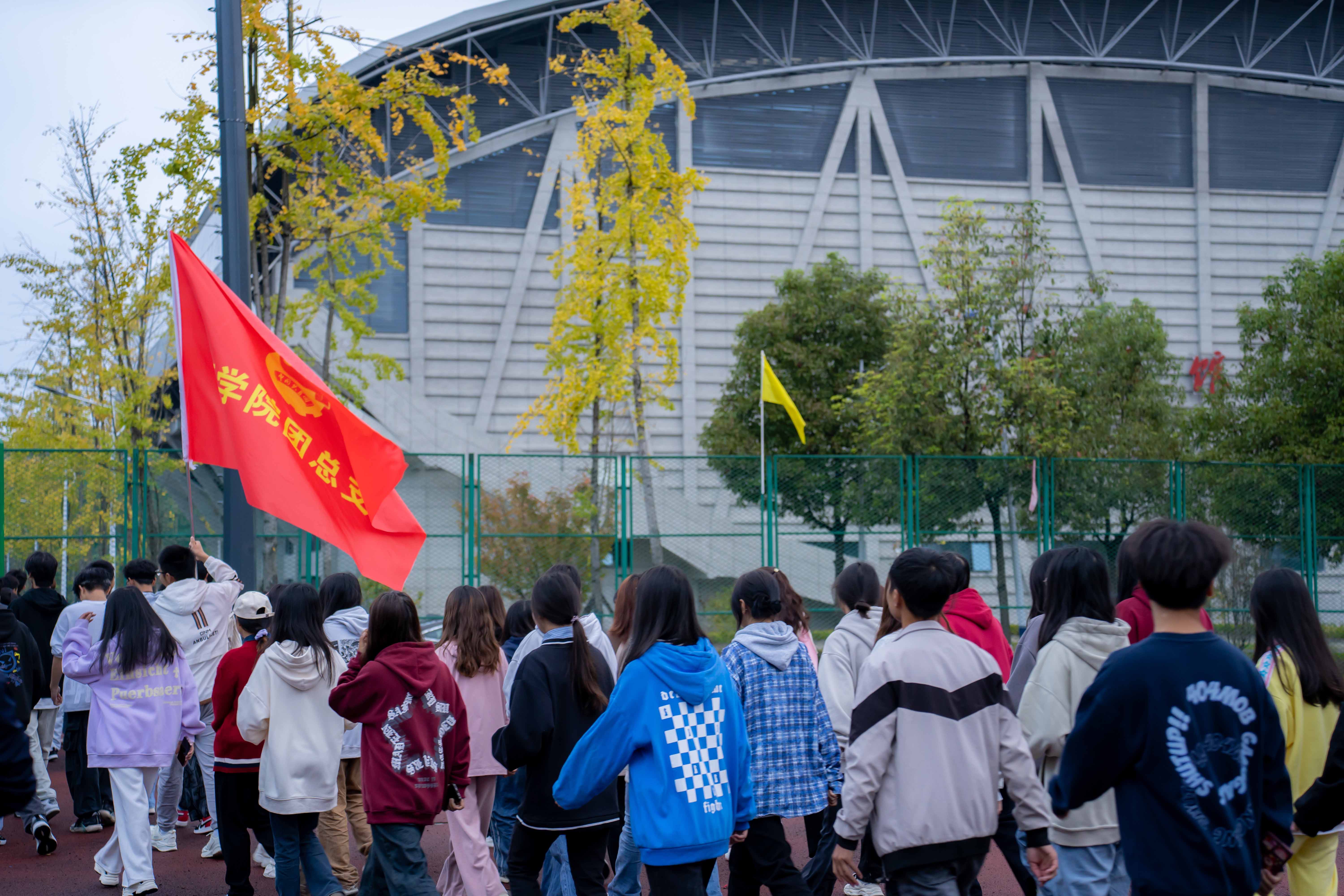 人人享受体育 健康拥抱未来|我校举行阳光体育运动启动仪式(图7) 人人享受体育 健康拥抱未来|我校举行阳光体育运动启动仪式(图7)