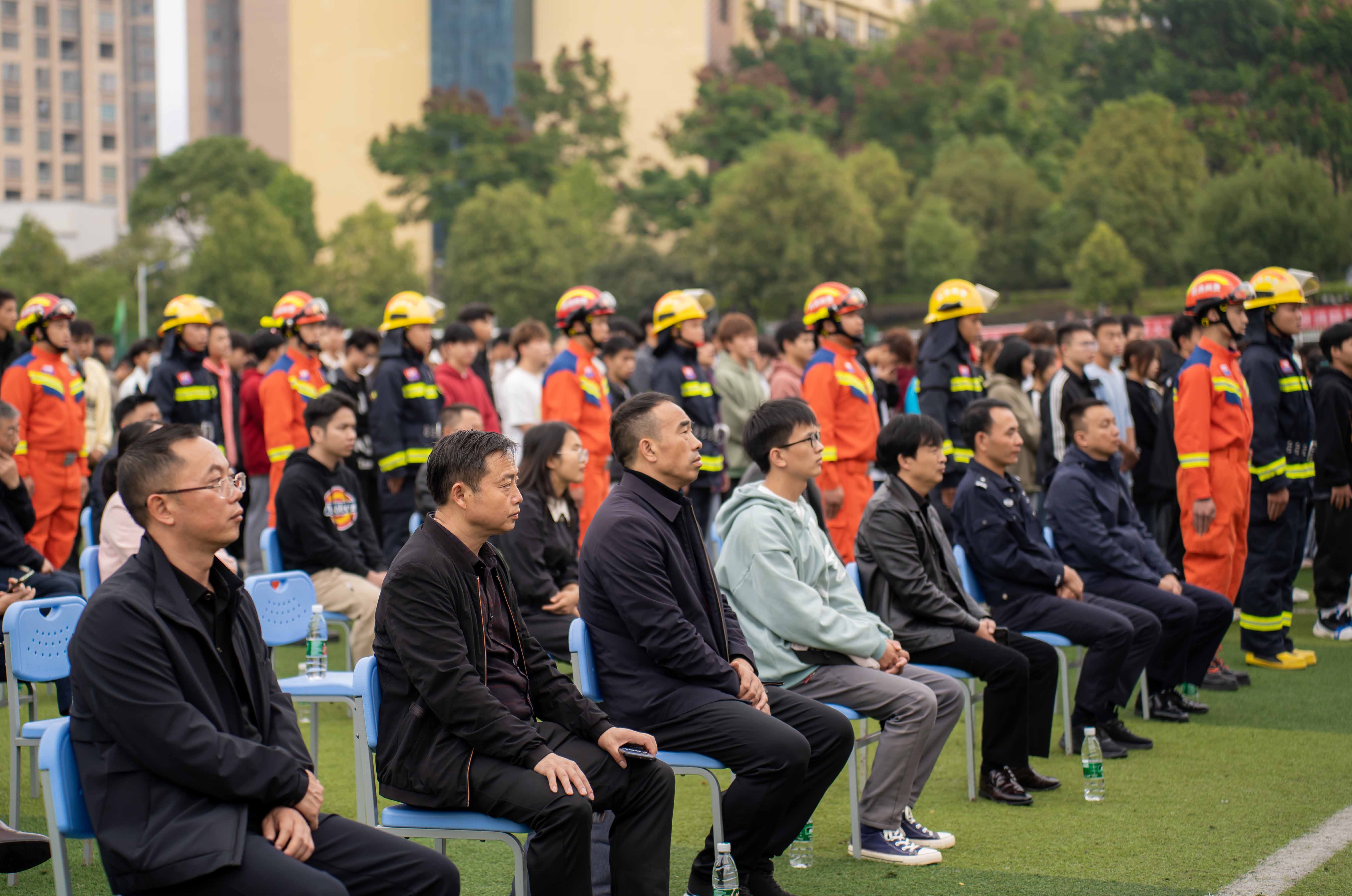 2023年德江县消防宣传月活动启动仪式暨第二届大学生消防技能运动会在开云网页版举行(图11) 2023年德江县消防宣传月活动启动仪式暨第二届大学生消防技能运动会在开云网页版举行(图11)