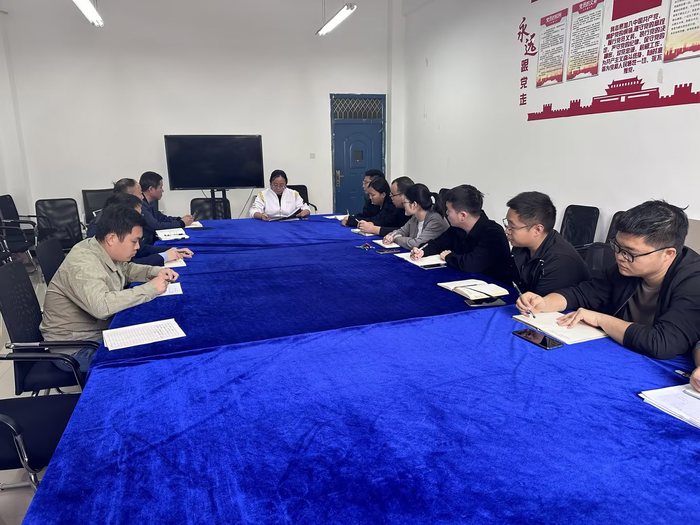 装备制造与信息技术学院 工作简报(图2) 装备制造与信息技术学院 工作简报(图2)