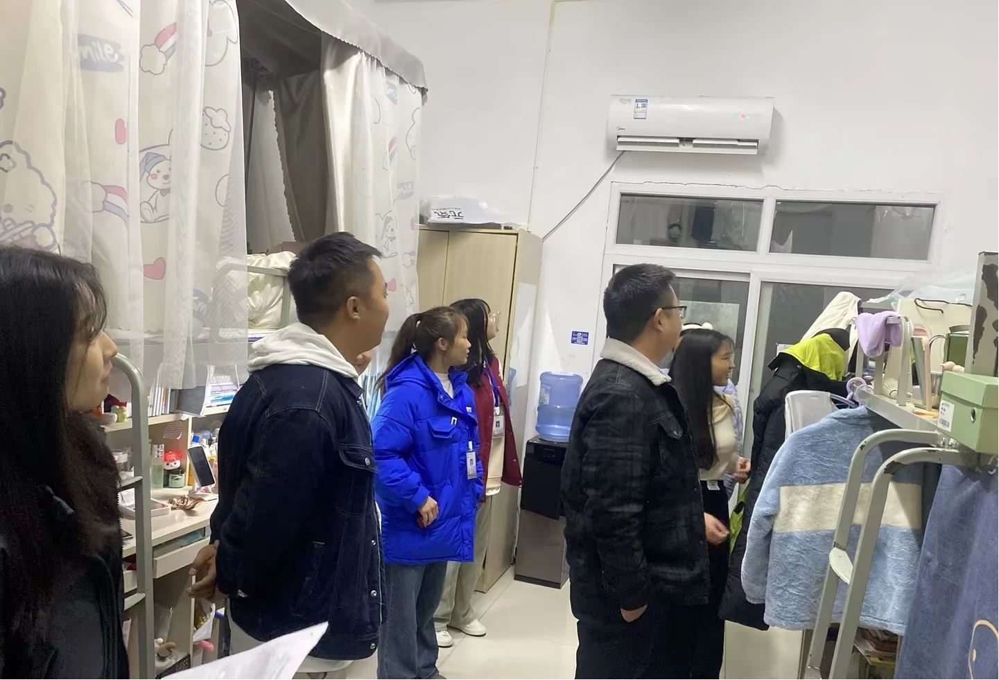 安全无小事 防范于未“燃”—护理、药学院开展学生寝室安全大排查(图2) 安全无小事 防范于未“燃”—护理、药学院开展学生寝室安全大排查(图2)