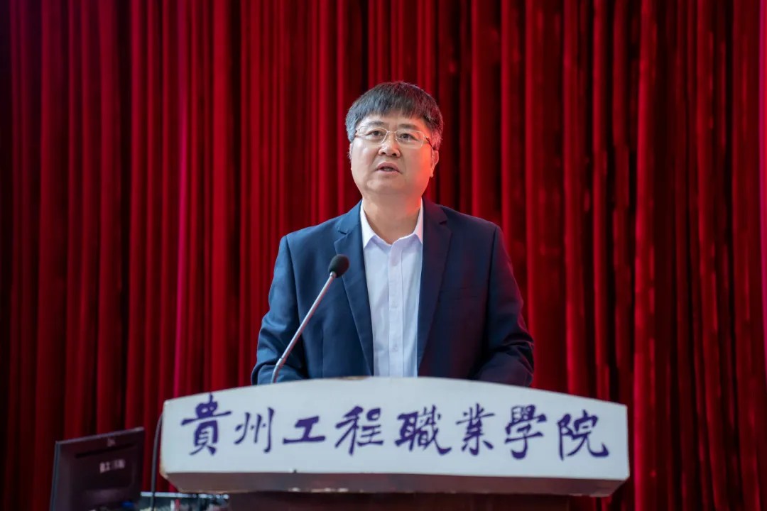 使命召唤 责任担当丨开云网页版举行2024年秋季学期预征班开班仪式(图2)