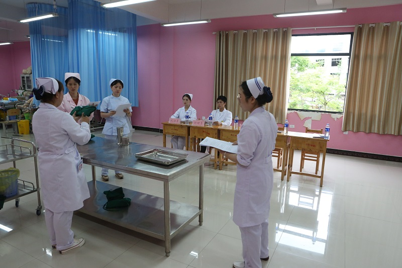 开云网页版护理学院举办第四届护理技能大赛(图9)